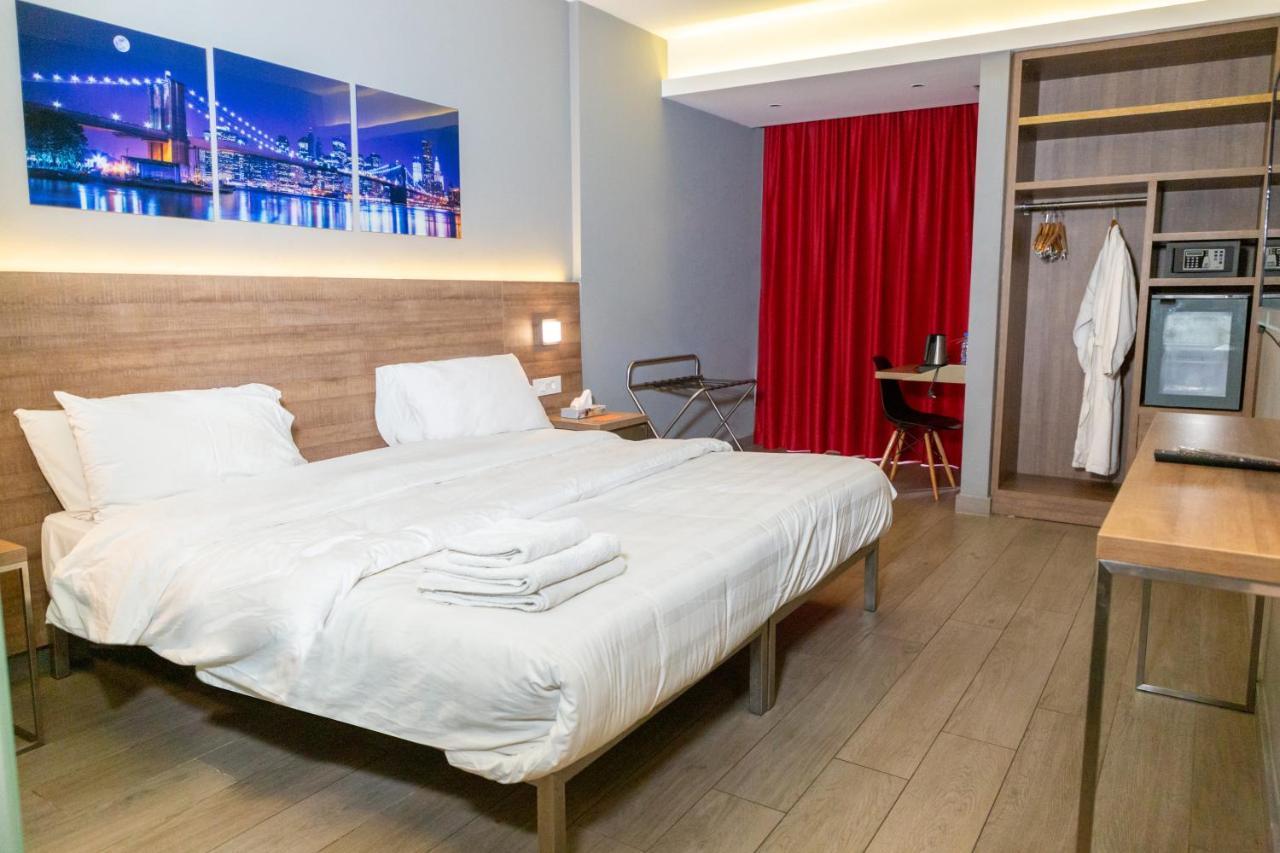 Caramel Boutique Hotel Beyrut Dış mekan fotoğraf