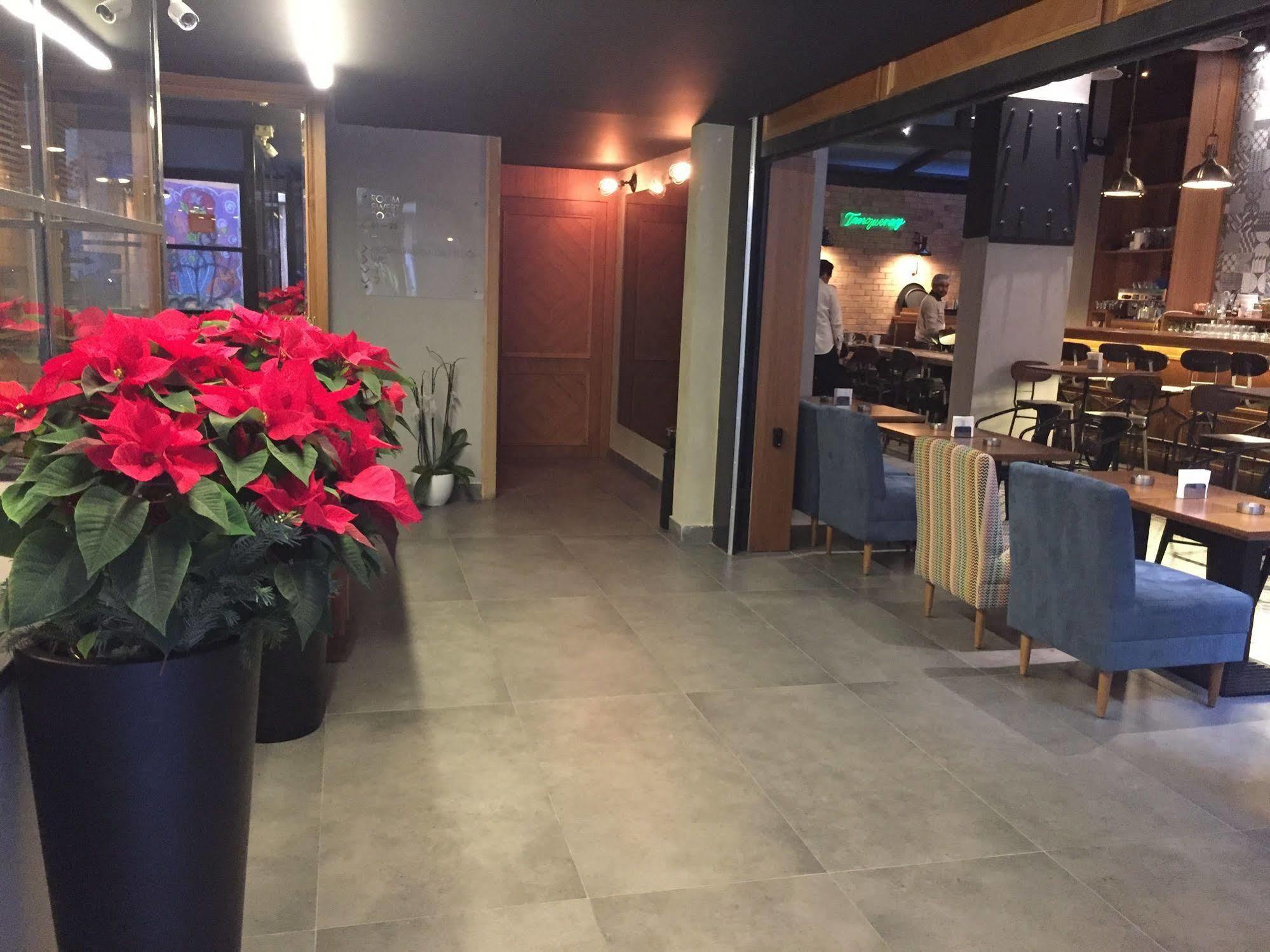 Caramel Boutique Hotel Beyrut Dış mekan fotoğraf