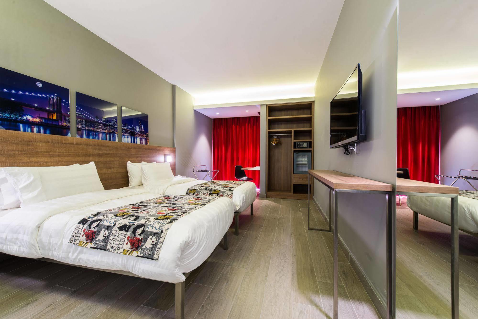 Caramel Boutique Hotel Beyrut Dış mekan fotoğraf